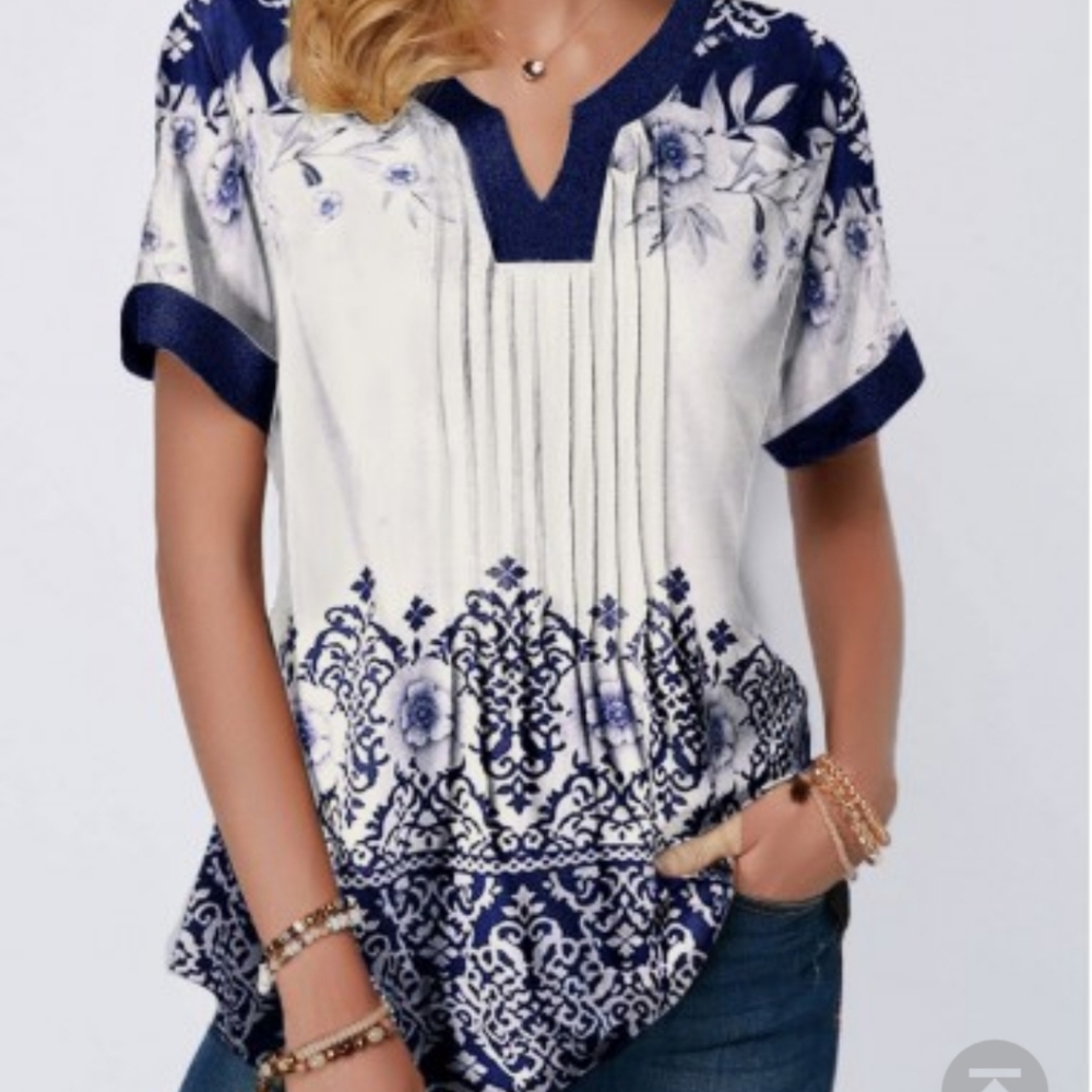 Floral top Sz L